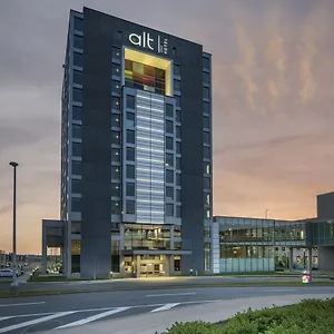**** Hotel Alt Halifax Airport Canada